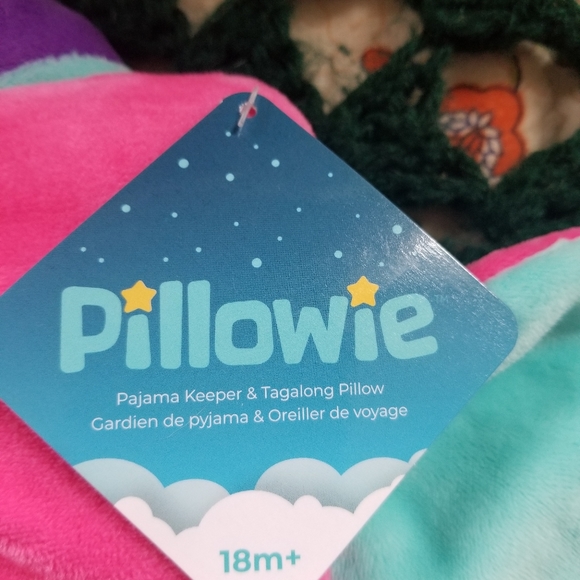 NWT/ Violet Pillowie  Travel Pillow - Picture 6 of 6